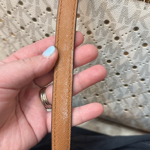 Michael Kors Brown and Cream Tote Bag Jet Set Tote - Picture 8 of 8